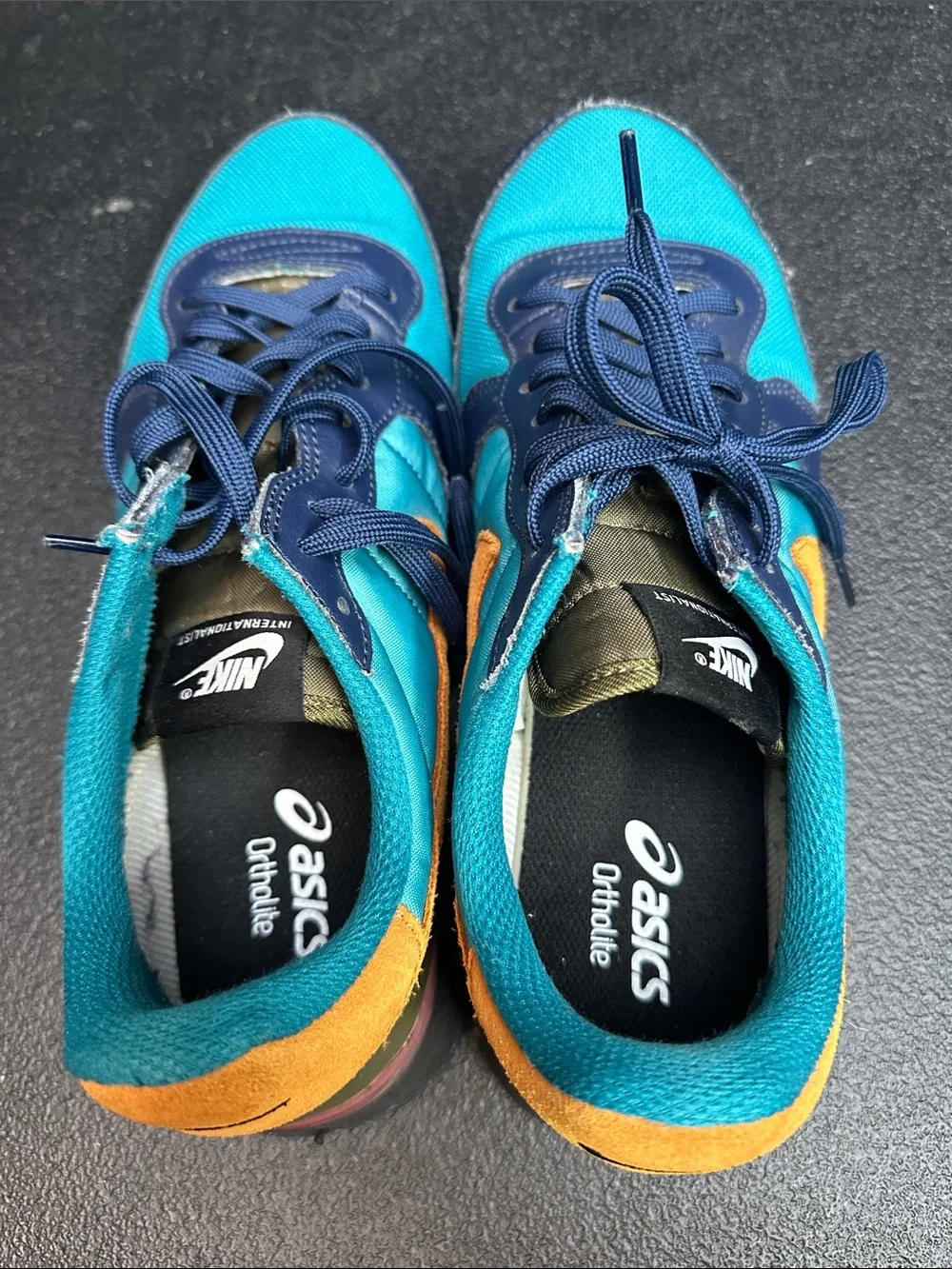 Nike Teal, Navy & Orange Casual Running Sneakers 9.5 Woman’s